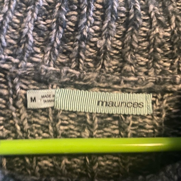 Maurices medium cable knit sweater - Picture 2 of 2